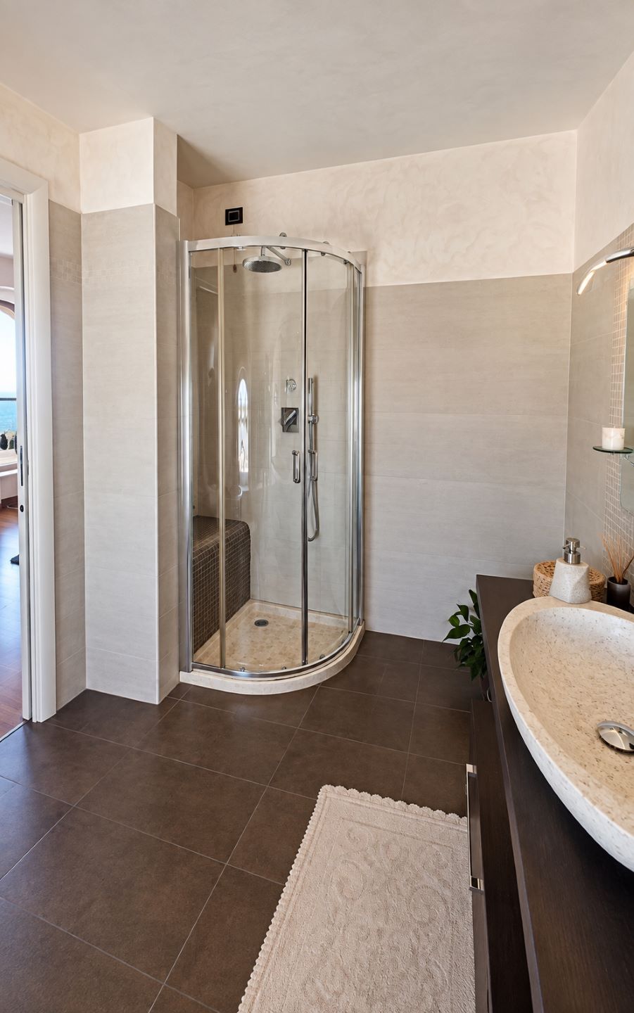 14 bagno en suite